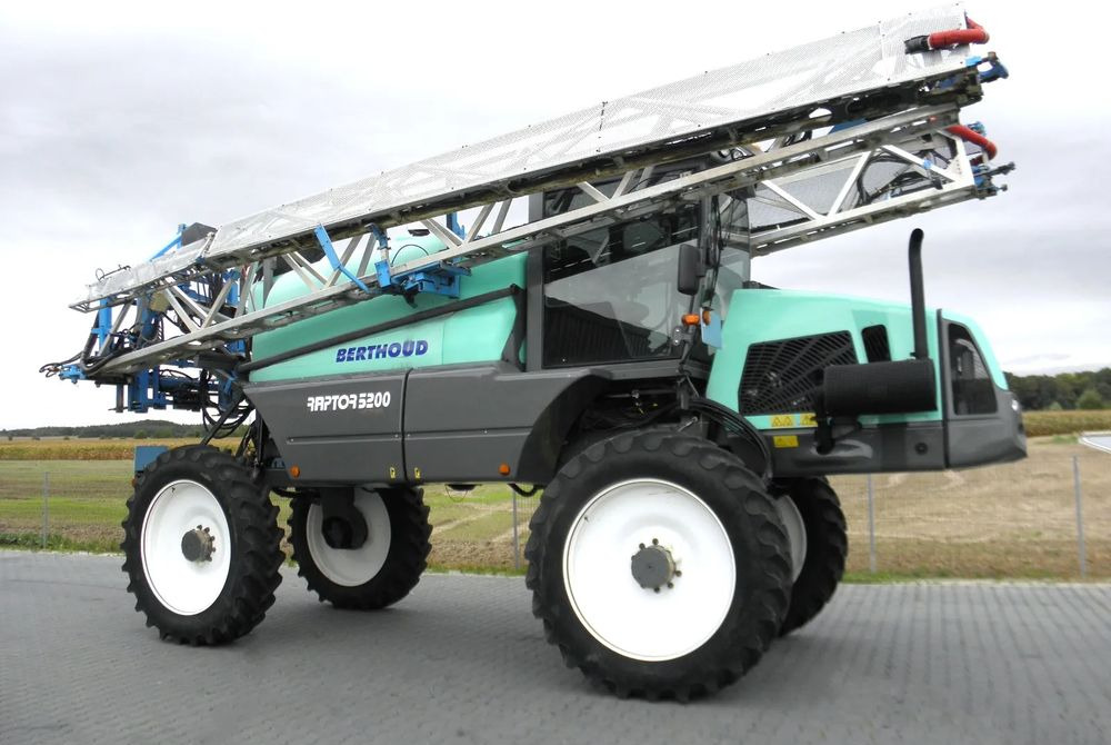 Berthoud Raptor 5200 2012 Rok, 36M, H-145cm, GPS, Nie Malowany, Stan Bardzo Dobry - Škropilnica: slika 3 Berthoud Raptor 5200 2012 Rok, 36M, H-145cm, GPS, Nie Malowany, Stan Bardzo Dobry - Škropilnica: slika 3