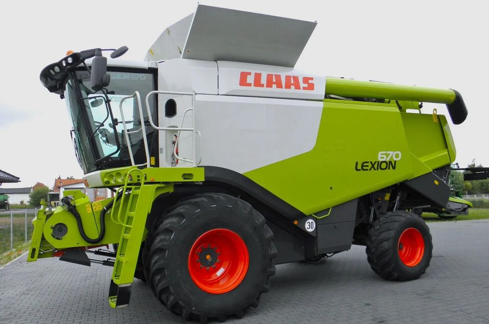 Claas Lexion 670 2014 Rok, Heder 7,5 Vario, Najbogatsza Wersja, Nie Malowany, Stan Idealny - Kombajn harvester: slika 3 Claas Lexion 670 2014 Rok, Heder 7,5 Vario, Najbogatsza Wersja, Nie Malowany, Stan Idealny - Kombajn harvester: slika 3
