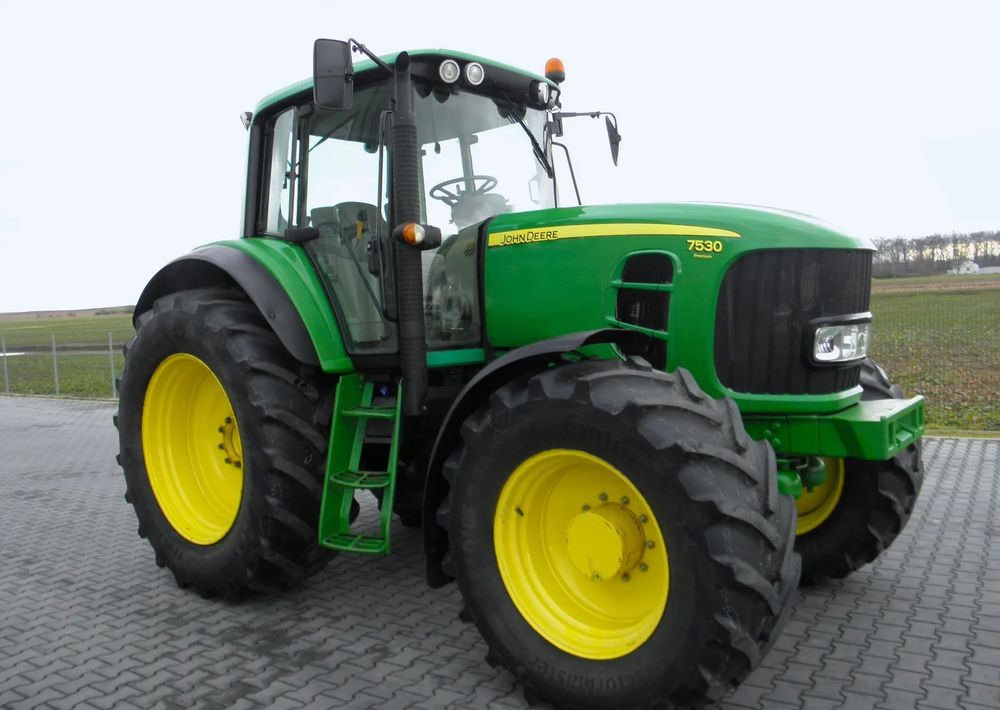 John Deere 7530 Premium 2010 Rok, POWERQUAD, Nie Malowany, Stan Bardzo Dobry - Traktor: slika 3 John Deere 7530 Premium 2010 Rok, POWERQUAD, Nie Malowany, Stan Bardzo Dobry - Traktor: slika 3