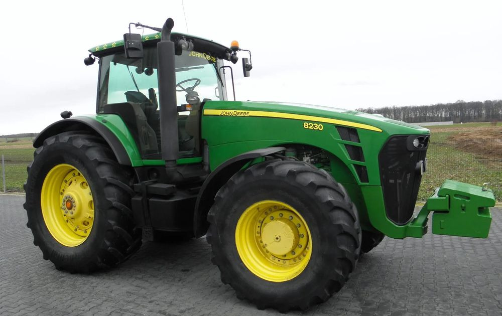 John Deere 8230 2009 Rok POWERSHIFT, Nie Malowany, Stan Bardzo Dobry - Traktor: slika 1 John Deere 8230 2009 Rok POWERSHIFT, Nie Malowany, Stan Bardzo Dobry - Traktor: slika 1