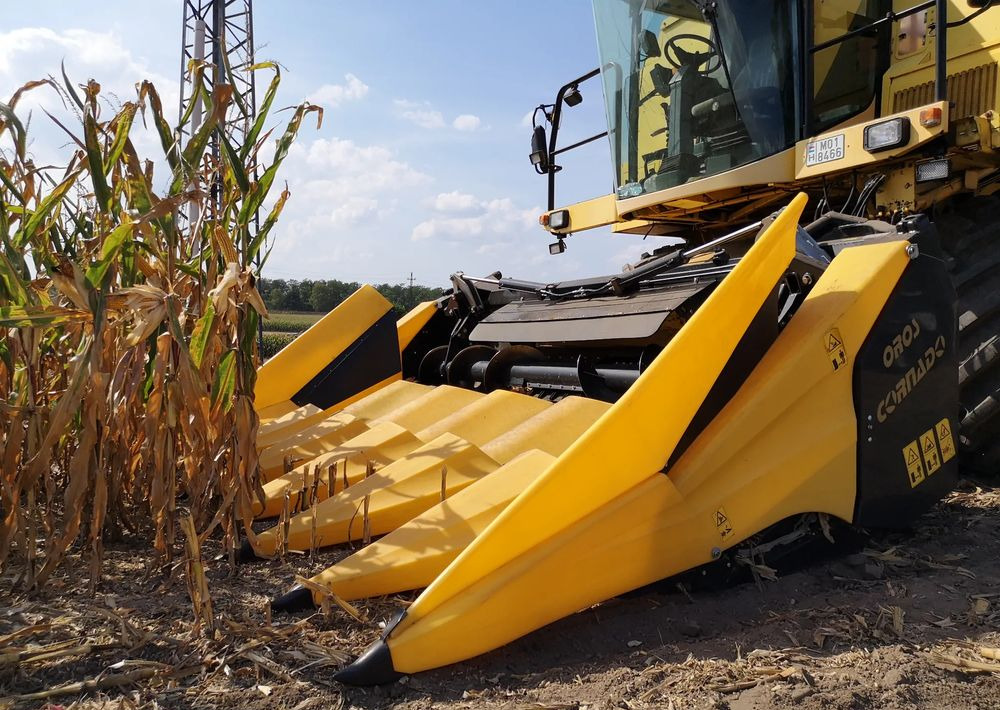 Oros Cornado 6 4+2R Nowa Przystawka do kukurydzy - Kombajn za koruzo: slika 5 Oros Cornado 6 4+2R Nowa Przystawka do kukurydzy - Kombajn za koruzo: slika 5