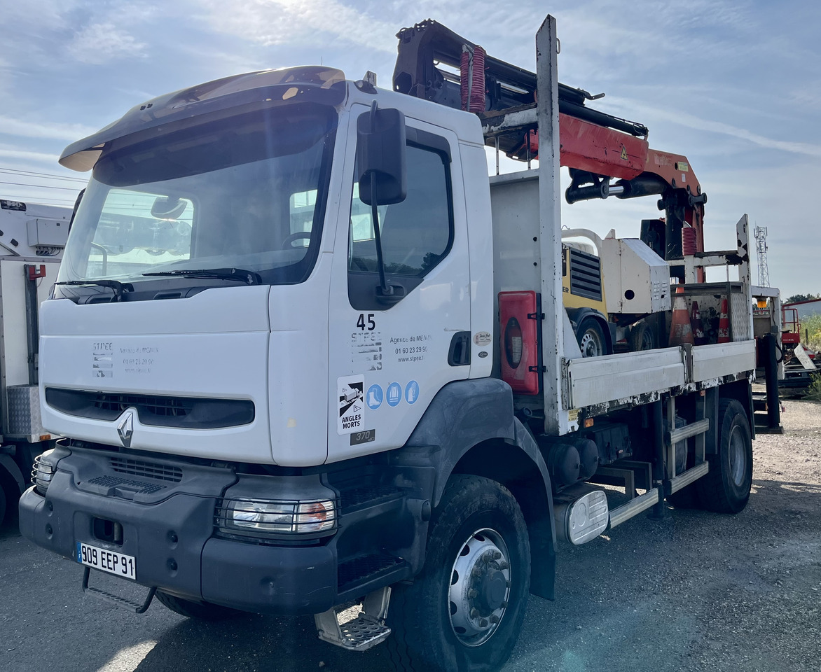 RENAULT Kerax 370dci 4x4 plateau grue Palfinger pk29002 - Tovornjak s kesonom, Tovornjak z dvigalom: slika 1 RENAULT Kerax 370dci 4x4 plateau grue Palfinger pk29002 - Tovornjak s kesonom, Tovornjak z dvigalom: slika 1