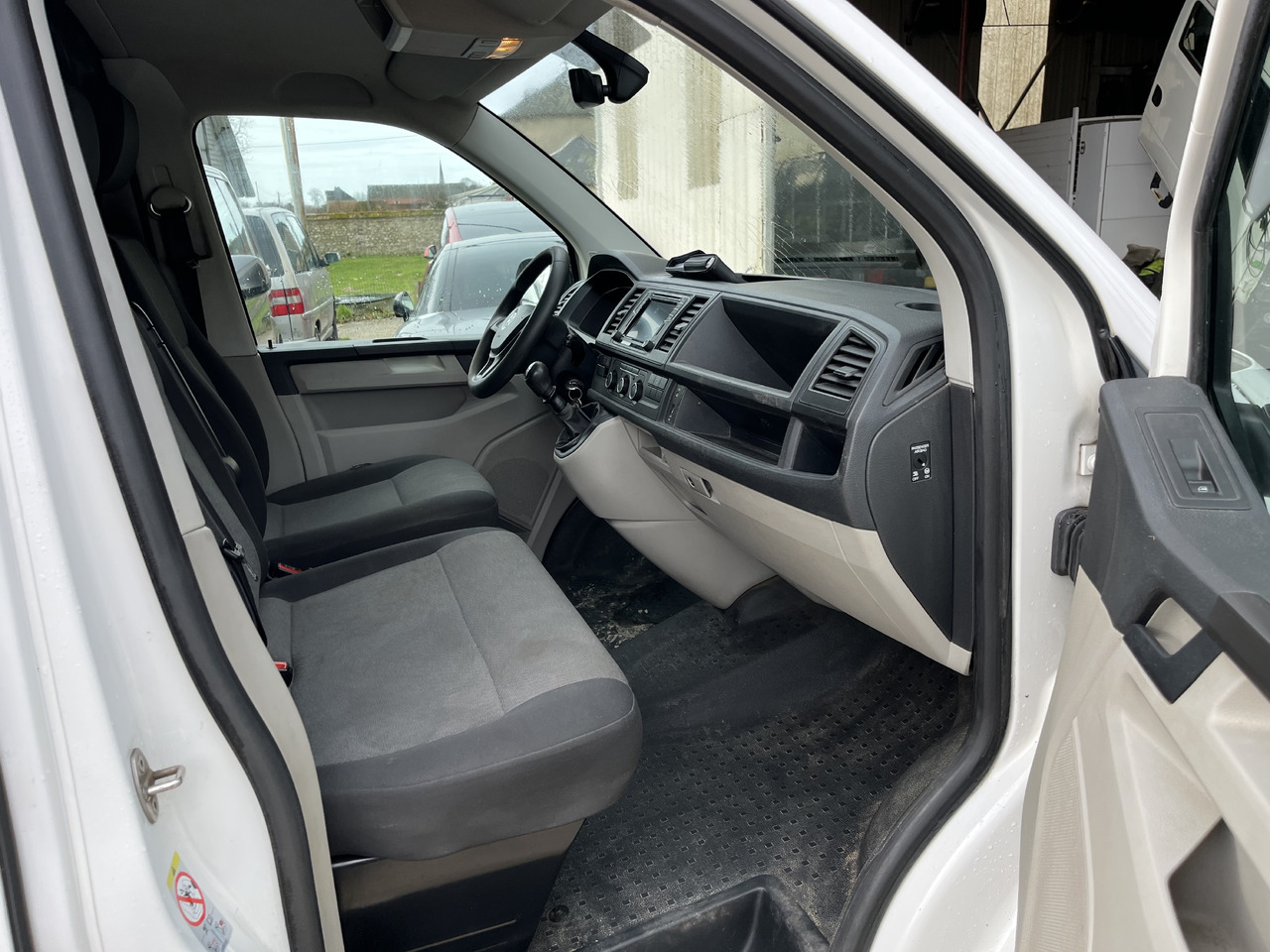 Furgon Volkswagen Transporter T6 2L tdi 150cv long bas 4x4 4motion: slika 10