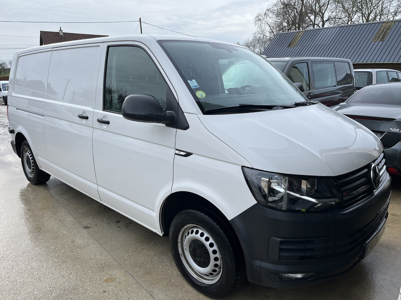 Volkswagen Transporter T6 2L tdi 150cv long bas 4x4 4motion - Furgon: slika 2 Volkswagen Transporter T6 2L tdi 150cv long bas 4x4 4motion - Furgon: slika 2