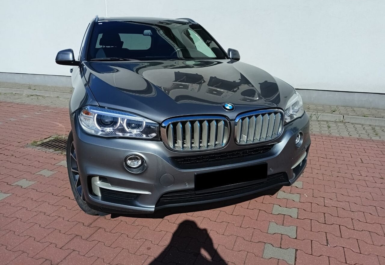 SUV BMW X5: slika 15
