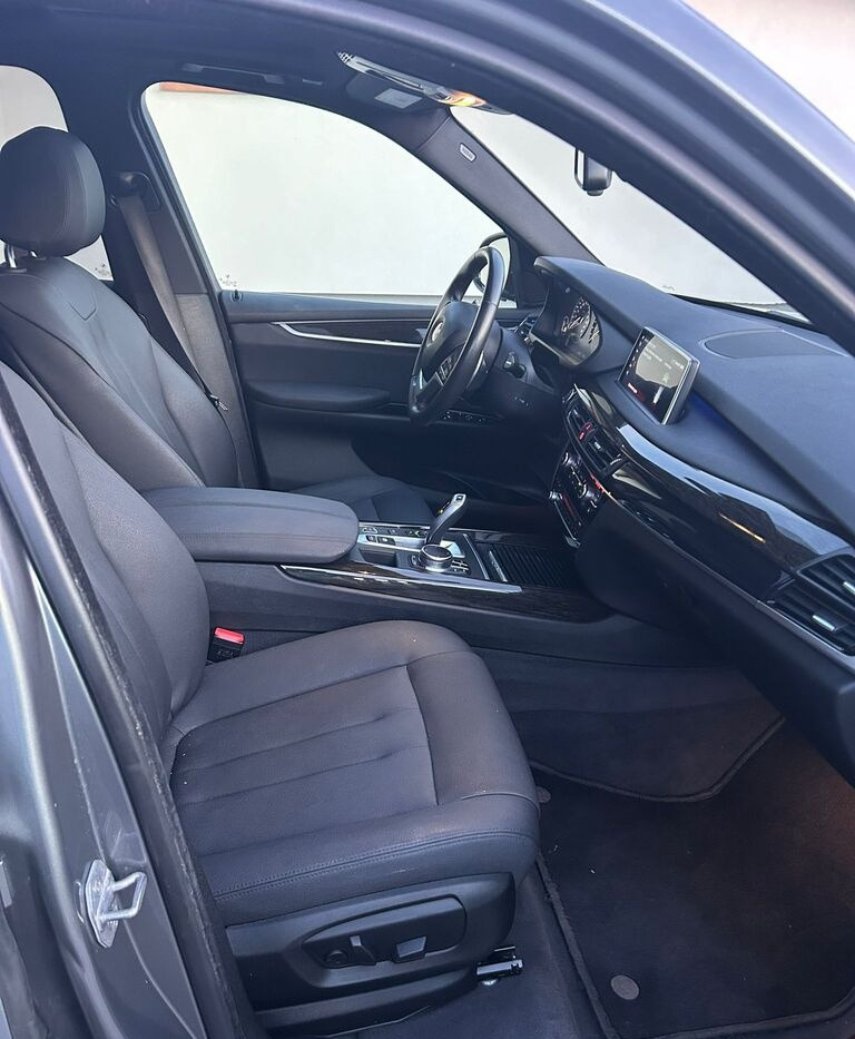 SUV BMW X5: slika 25