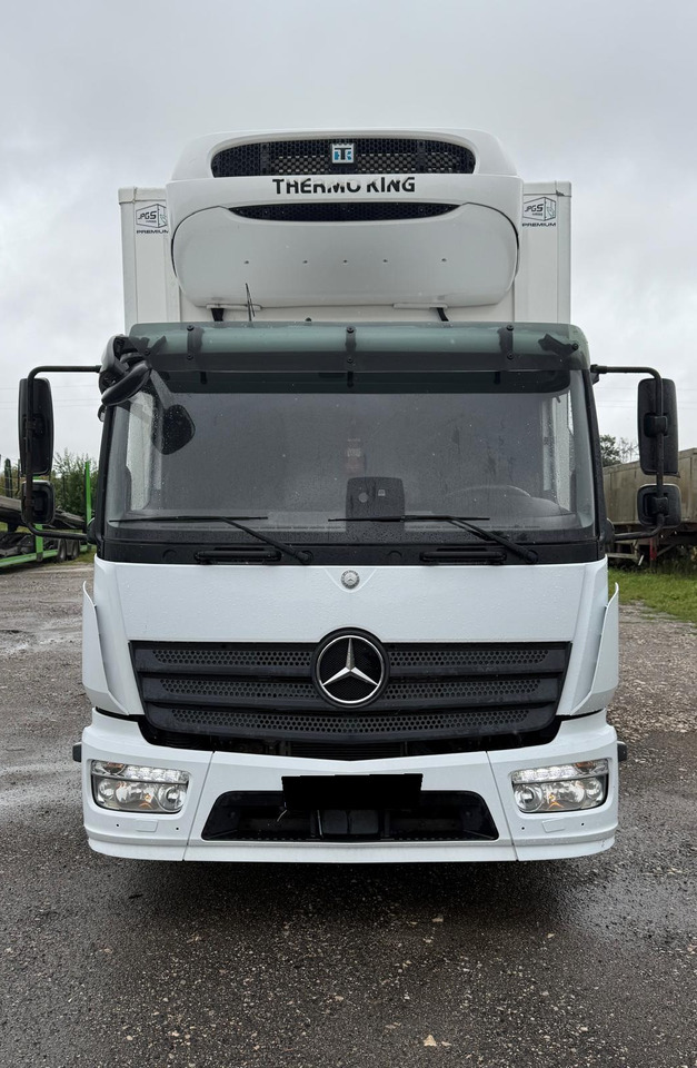 MERCEDES-BENZ ATEGO 1523 - Tovornjak hladilnik: slika 3 MERCEDES-BENZ ATEGO 1523 - Tovornjak hladilnik: slika 3