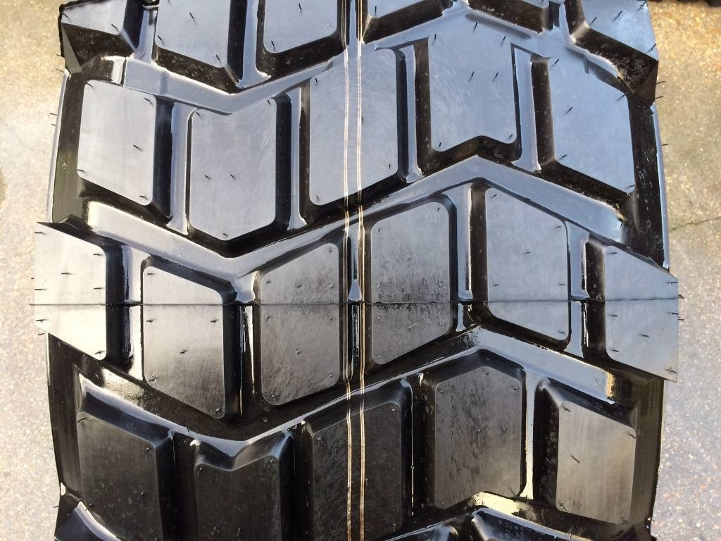 Michelin 525/65R20.5 XS - NEW - Guma za Kmetijski stroj: slika 3 Michelin 525/65R20.5 XS - NEW - Guma za Kmetijski stroj: slika 3