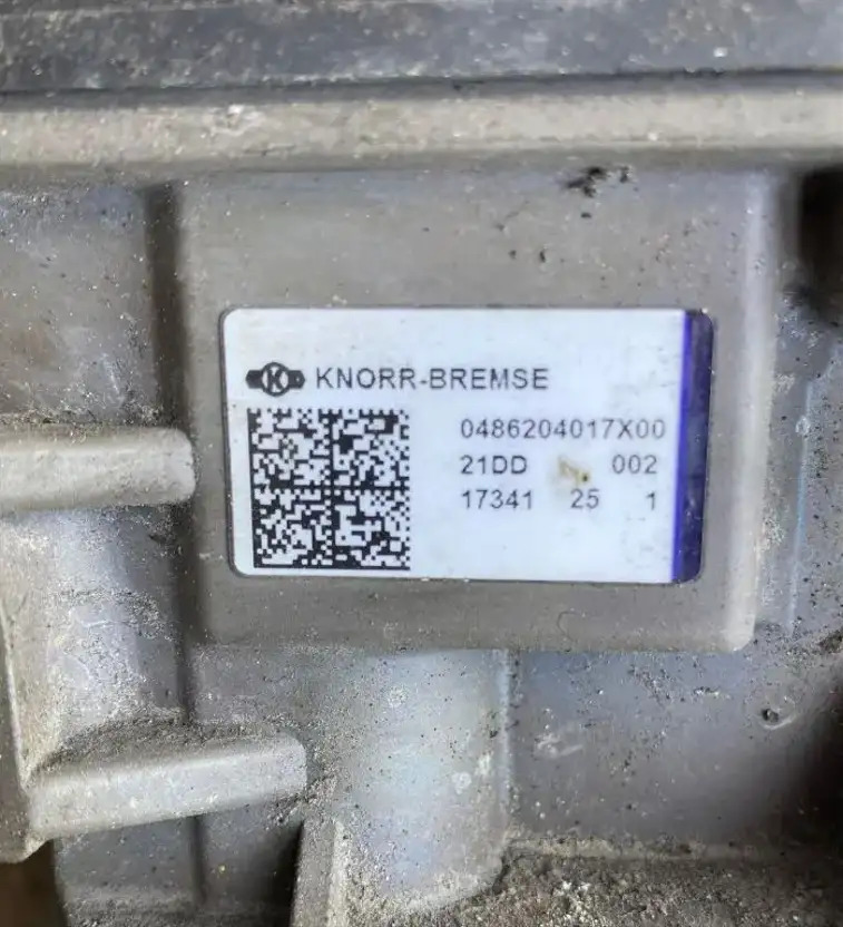 MAN Knorr Bremse 0486204017 Ventil EBS 81.52106.6014 Zweikanalmodul - Električni sistem za Avtobus: slika 3 MAN Knorr Bremse 0486204017 Ventil EBS 81.52106.6014 Zweikanalmodul - Električni sistem za Avtobus: slika 3
