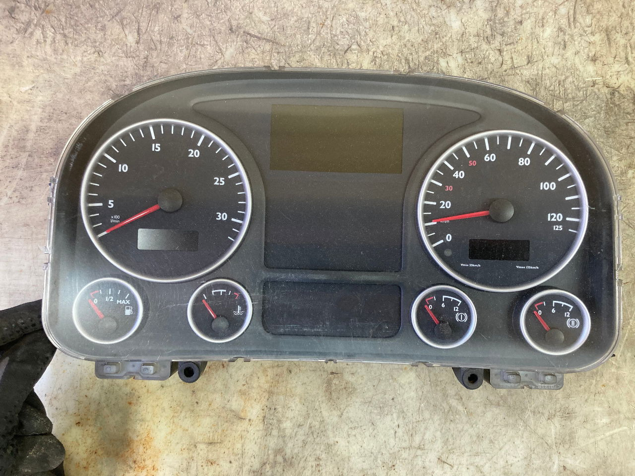 MAN MAN Lions City Kombiinstrument 81.272026209 81272026209 - Električni sistem za Avtobus: slika 1 MAN MAN Lions City Kombiinstrument 81.272026209 81272026209 - Električni sistem za Avtobus: slika 1