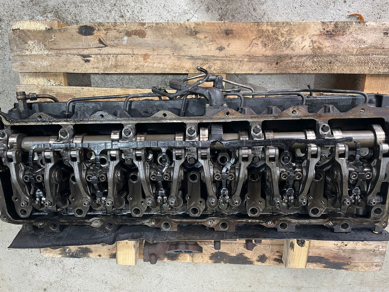 MAN Motor MAN Lions City D2066 LUH 52 Zylinderkopf Nockenwelle - Glava motorja za Avtobus: slika 3 MAN Motor MAN Lions City D2066 LUH 52 Zylinderkopf Nockenwelle - Glava motorja za Avtobus: slika 3