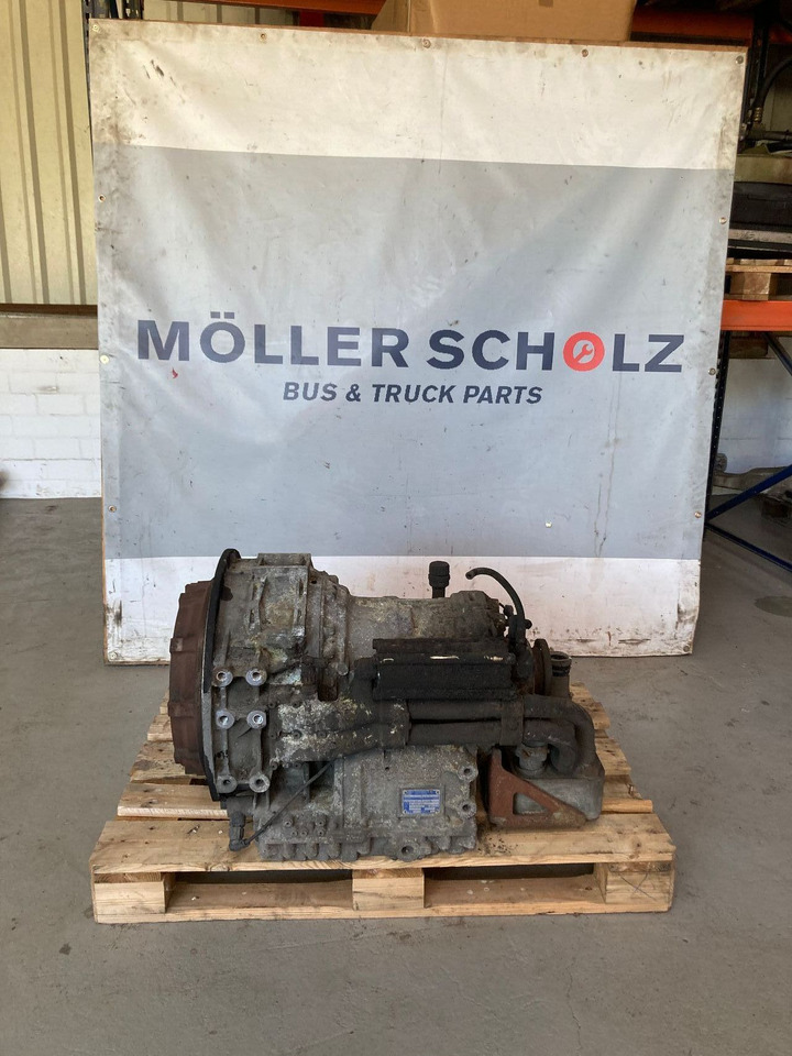 ZF Getriebe ZF 6HP 504 C 6HP504C 4182004003 MAN 81.33001-6660 81330016660 - Transmission za Avtobus: slika 1 ZF Getriebe ZF 6HP 504 C 6HP504C 4182004003 MAN 81.33001-6660 81330016660 - Transmission za Avtobus: slika 1