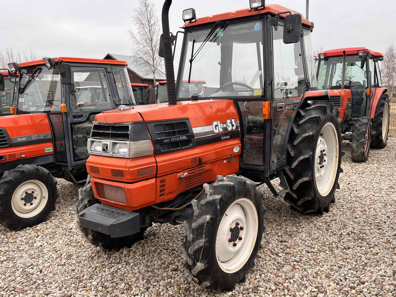 Kubota GL53 - Traktor goseničar: slika 1 Kubota GL53 - Traktor goseničar: slika 1