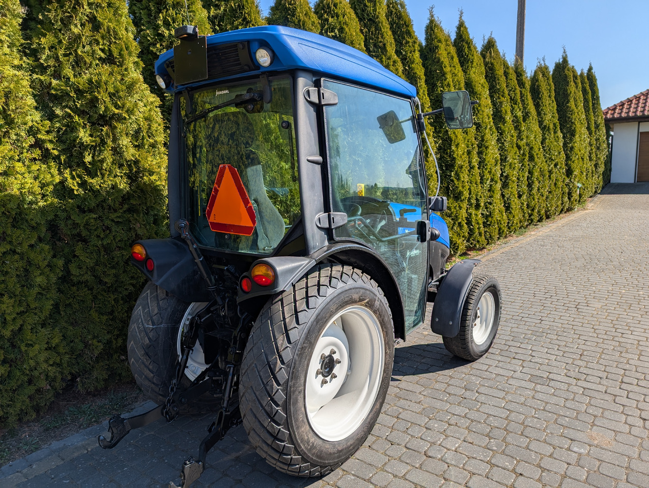New Holland T3040F - Mini traktor: slika 4 New Holland T3040F - Mini traktor: slika 4