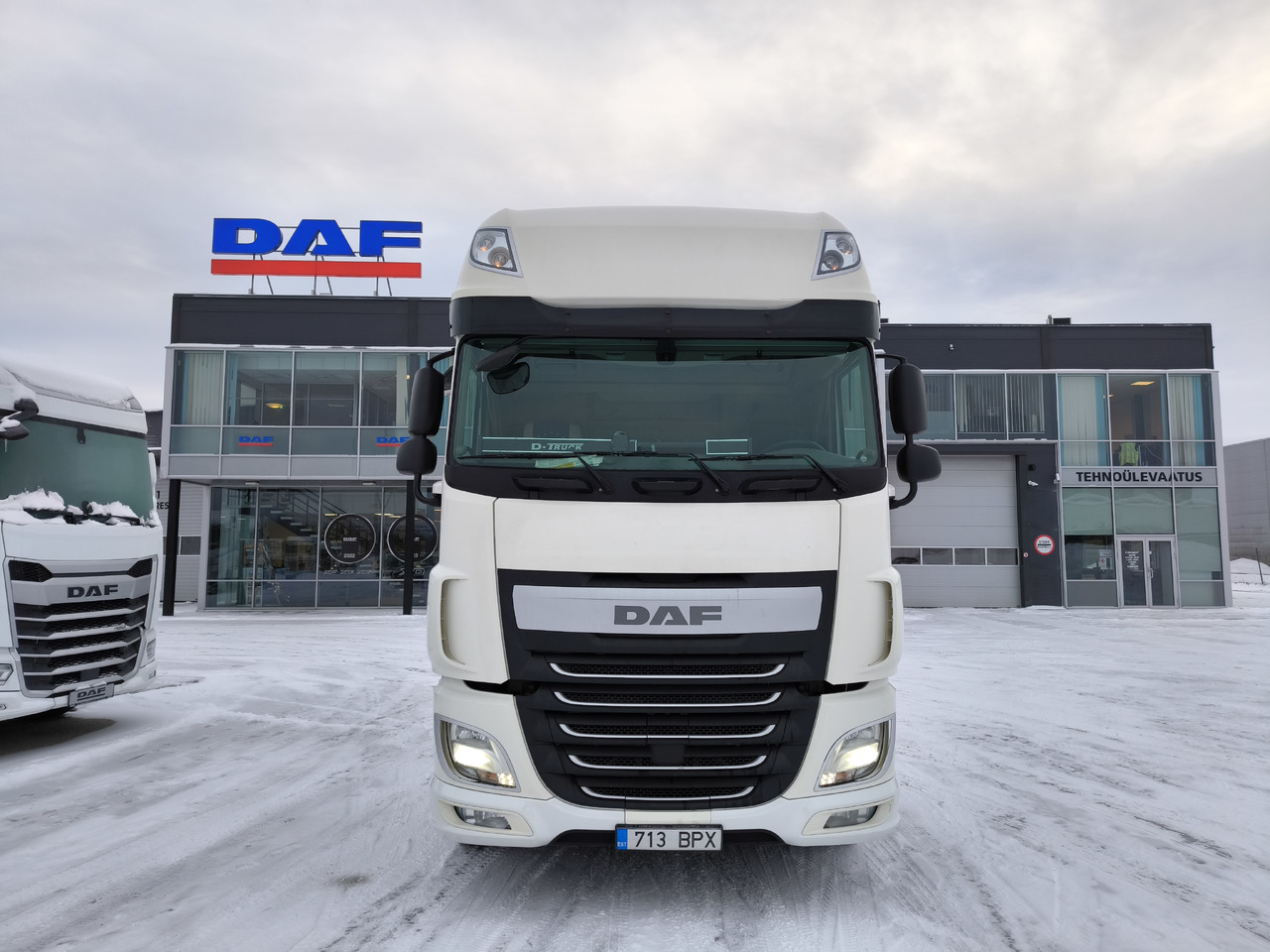DAF XF460FT - Vlačilec: slika 2 DAF XF460FT - Vlačilec: slika 2