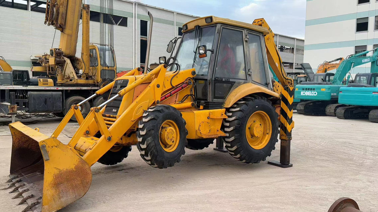JCB 3CX - Bager nakladalec: slika 1 JCB 3CX - Bager nakladalec: slika 1