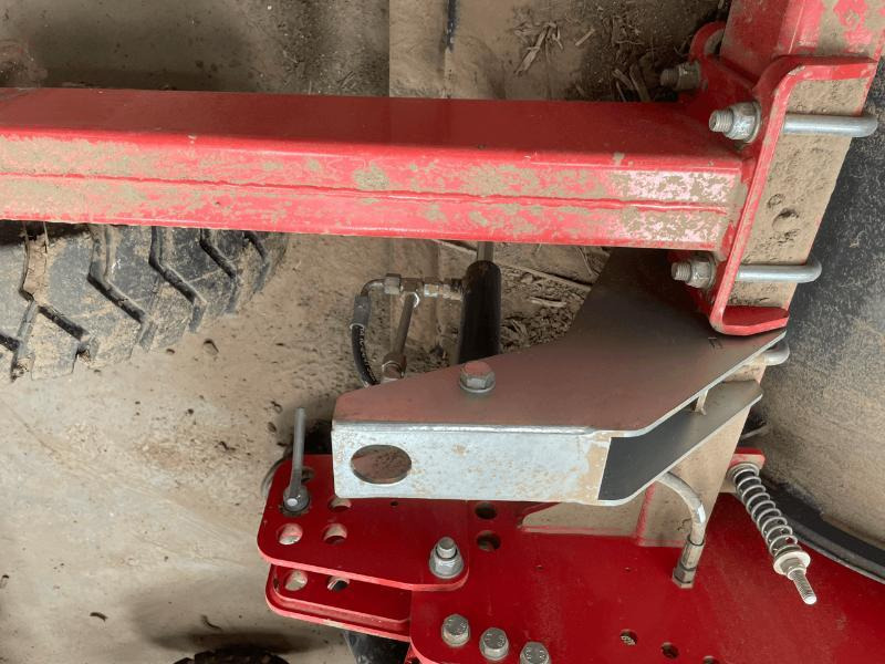 DEWULF SC300 FRONTALE - Oprema za krompir: slika 3 DEWULF SC300 FRONTALE - Oprema za krompir: slika 3