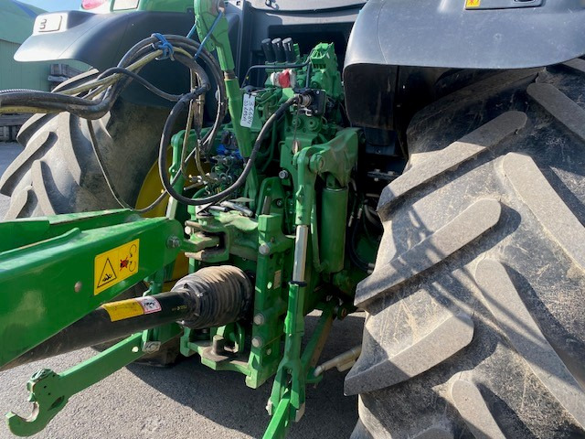 Traktor JOHN DEERE 6130R: slika 9