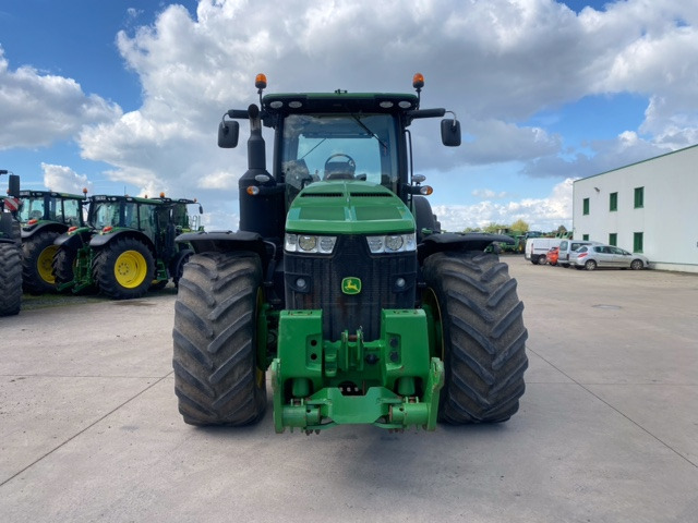 JOHN DEERE 8370R - Traktor: slika 2 JOHN DEERE 8370R - Traktor: slika 2