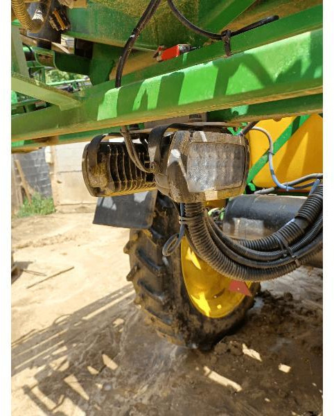 JOHN DEERE M740i - Vlečna škropilnica: slika 5 JOHN DEERE M740i - Vlečna škropilnica: slika 5