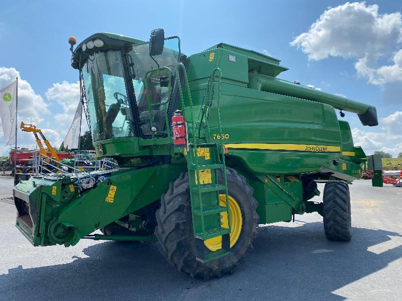JOHN DEERE T660 - Kombajn harvester: slika 1 JOHN DEERE T660 - Kombajn harvester: slika 1