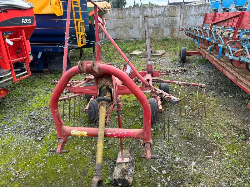 KUHN GA300 - Obračalnik/ Zgrabljalnik: slika 2 KUHN GA300 - Obračalnik/ Zgrabljalnik: slika 2