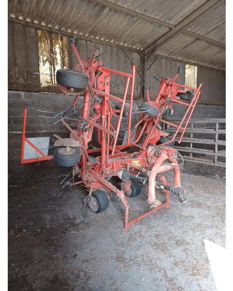 KUHN GF7601MH - Obračalnik/ Zgrabljalnik: slika 3 KUHN GF7601MH - Obračalnik/ Zgrabljalnik: slika 3