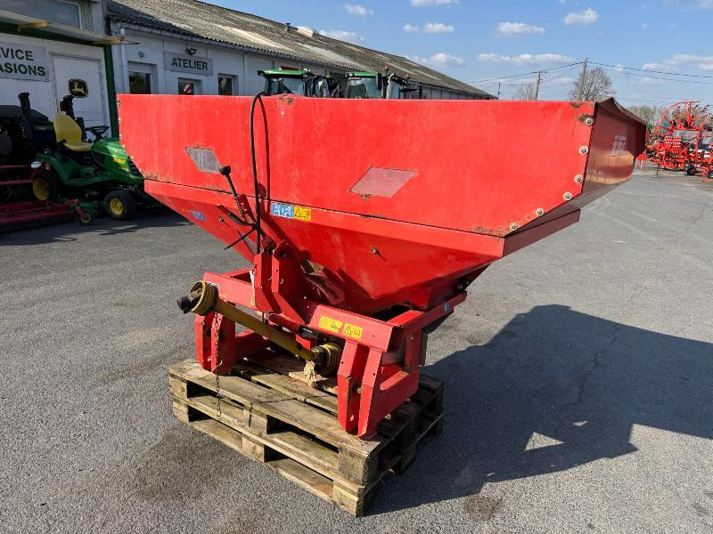 KUHN MDS732 - Trosilnik gnojila: slika 1 KUHN MDS732 - Trosilnik gnojila: slika 1