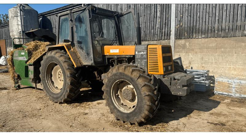 RENAULT 133-14 T - Traktor: slika 1 RENAULT 133-14 T - Traktor: slika 1