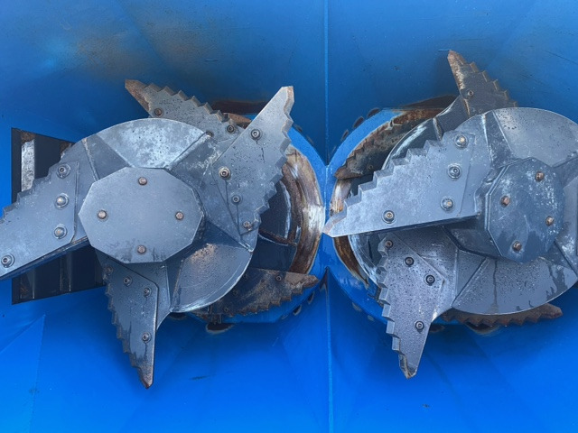 ROBERT - ROBIN BMV33 - Mešalnik za krmo: slika 5 ROBERT - ROBIN BMV33 - Mešalnik za krmo: slika 5