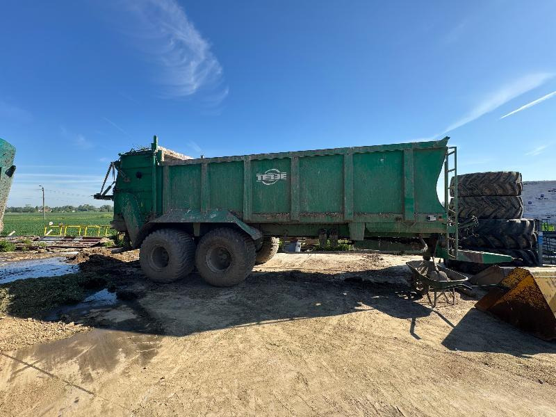 TEBBE HKS - Trosilnik gnoja: slika 1 TEBBE HKS - Trosilnik gnoja: slika 1