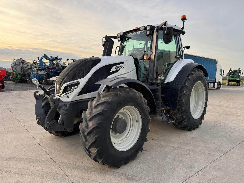 VALTRA T175 - Traktor: slika 1 VALTRA T175 - Traktor: slika 1