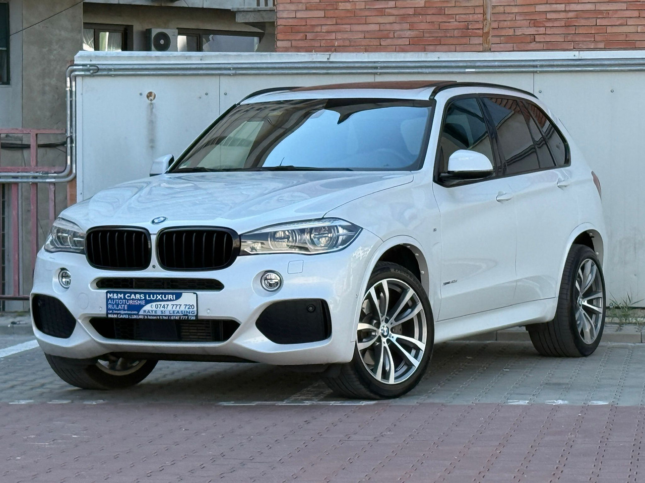 BMW X5 4.0 XDRIVE M PAKET - SUV: slika 2 BMW X5 4.0 XDRIVE M PAKET - SUV: slika 2