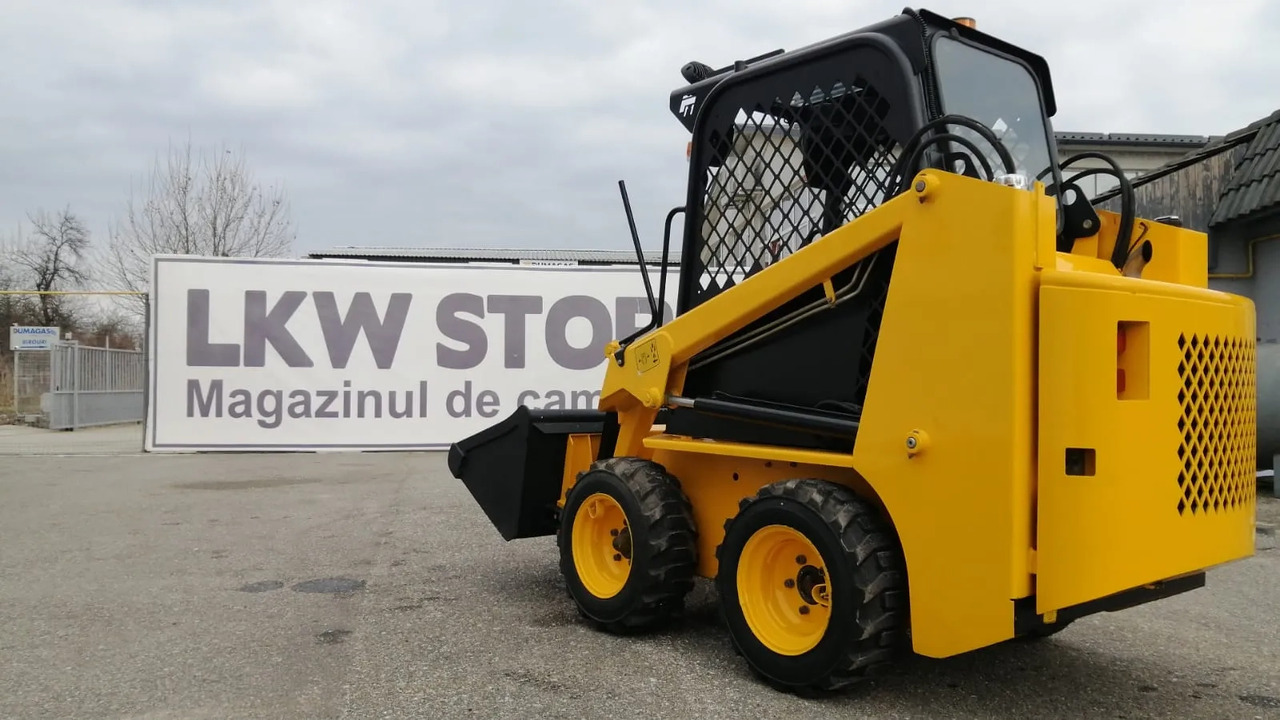 Bobcat Front Loader Ram Italia FM 120 – Hammer Installation - Mini nakladalec: slika 5 Bobcat Front Loader Ram Italia FM 120 – Hammer Installation - Mini nakladalec: slika 5