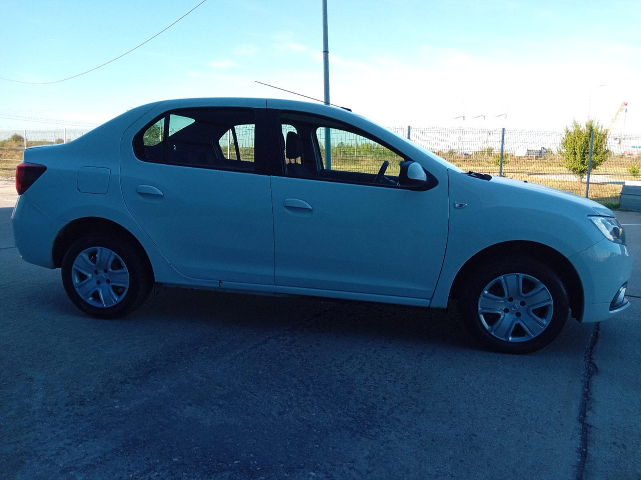 Dacia Logan 1.5 dCi, TOP ! - Limuzina: slika 4 Dacia Logan 1.5 dCi, TOP ! - Limuzina: slika 4