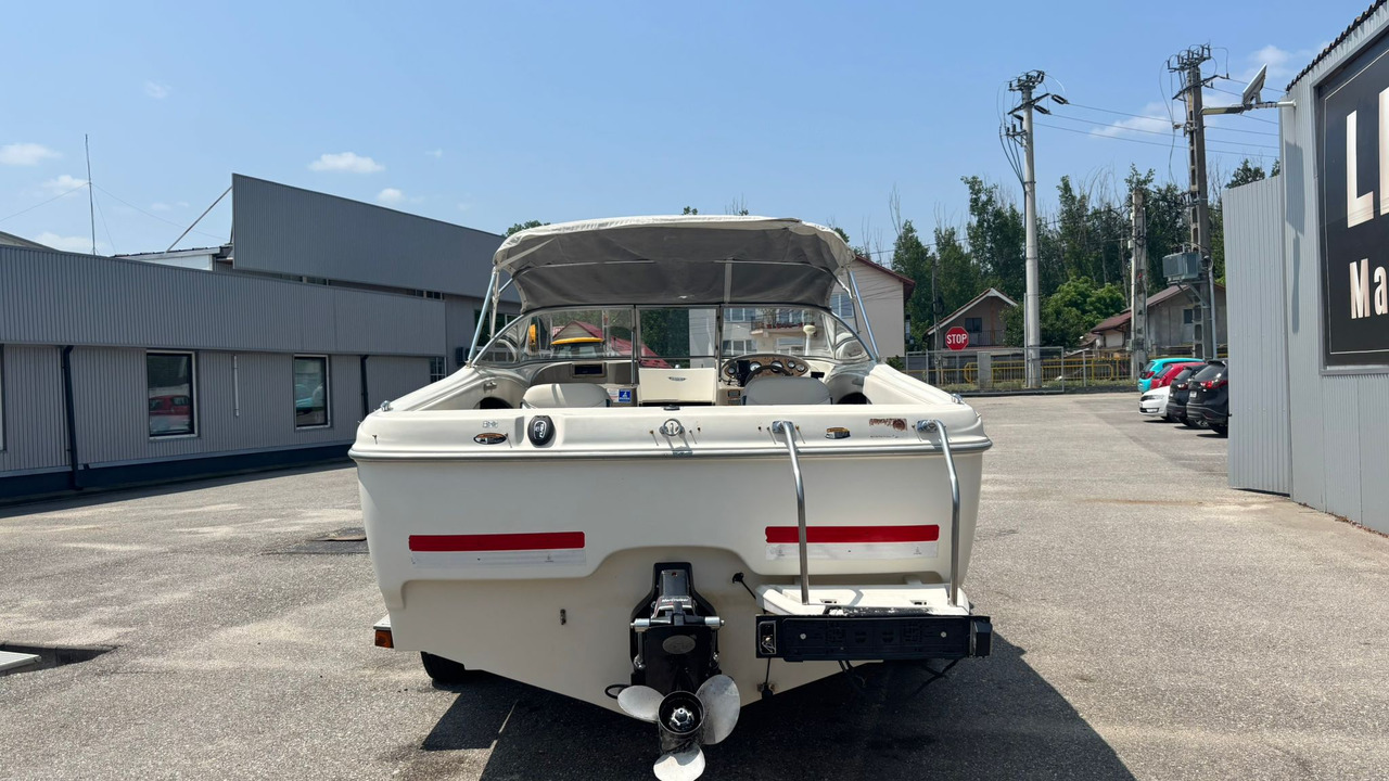 Bayliner 2150 Capri Classic 5.0L Bowrider - Drugi stroj: slika 5 Bayliner 2150 Capri Classic 5.0L Bowrider - Drugi stroj: slika 5