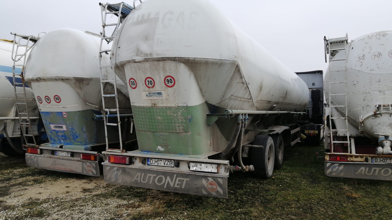FELDBINDER Tank/Silo 57,000 l 4 Compartments for Powders/Feed/Water//Liquid Fertilizer/etc. - Silos cisterna: slika 1 FELDBINDER Tank/Silo 57,000 l 4 Compartments for Powders/Feed/Water//Liquid Fertilizer/etc. - Silos cisterna: slika 1