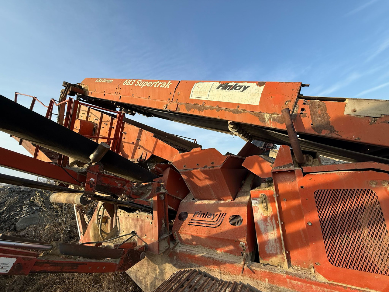 FINLAY 683 SUPERTRAK MOBILE SORTING STATION - Presejalnik: slika 4 FINLAY 683 SUPERTRAK MOBILE SORTING STATION - Presejalnik: slika 4