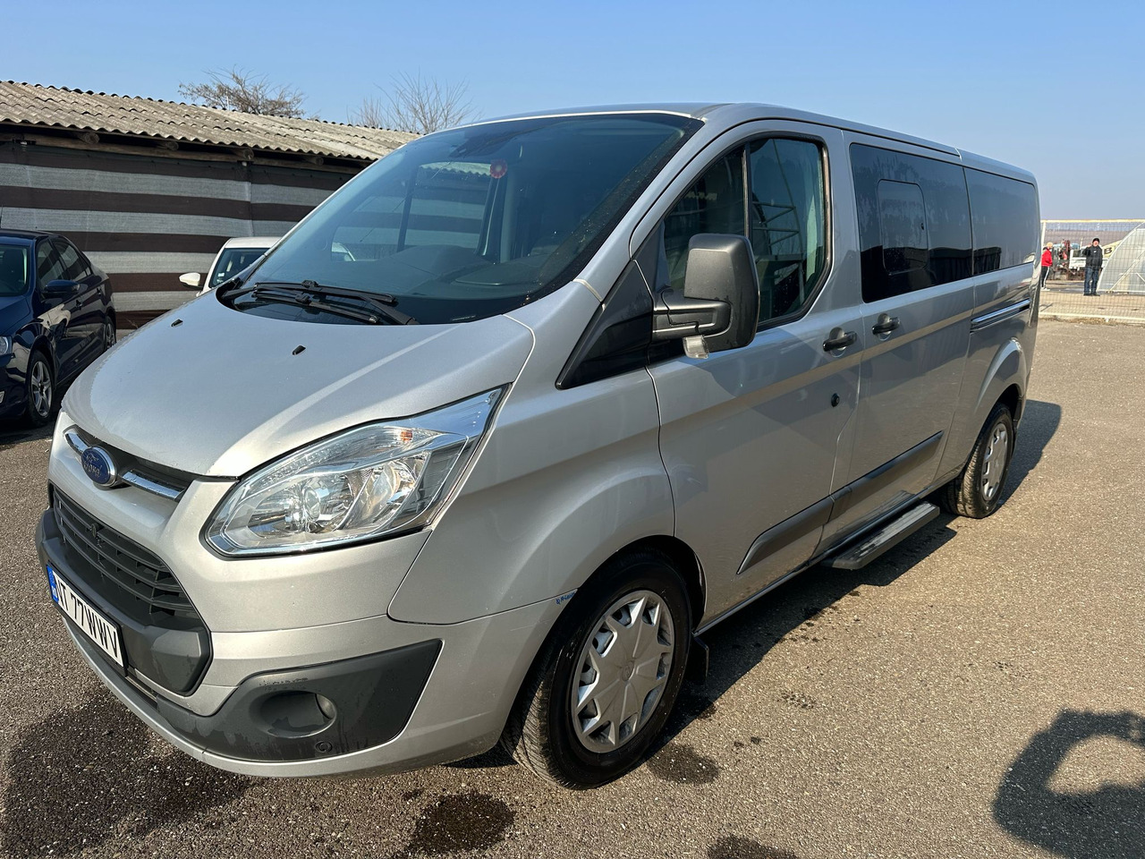 FORD TRANSIT CUSTOMS - Potniški kombi: slika 3 FORD TRANSIT CUSTOMS - Potniški kombi: slika 3