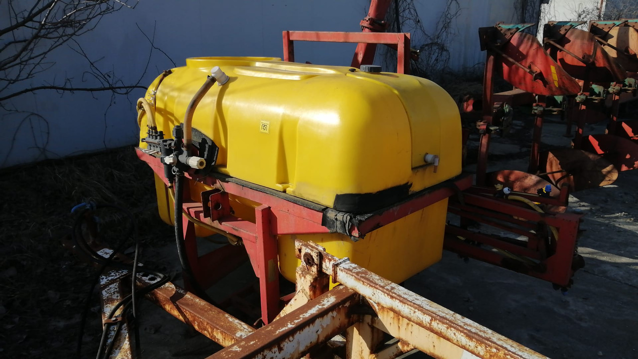 Herbicide Worn /Sprayer 800 l 12m - Škropilnica montirana na traktor: slika 1 Herbicide Worn /Sprayer 800 l 12m - Škropilnica montirana na traktor: slika 1