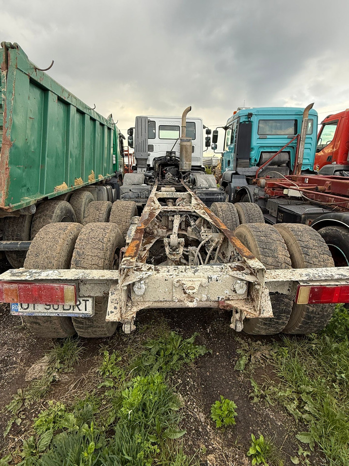 IVECO TRAKKER CHASSIS - Tovornjak-šasija: slika 4 IVECO TRAKKER CHASSIS - Tovornjak-šasija: slika 4