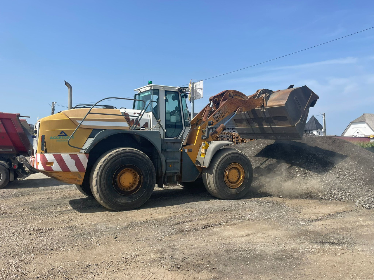 LIEBHERR 564 FRONT LOADER - Kolesni nakladalec: slika 3 LIEBHERR 564 FRONT LOADER - Kolesni nakladalec: slika 3