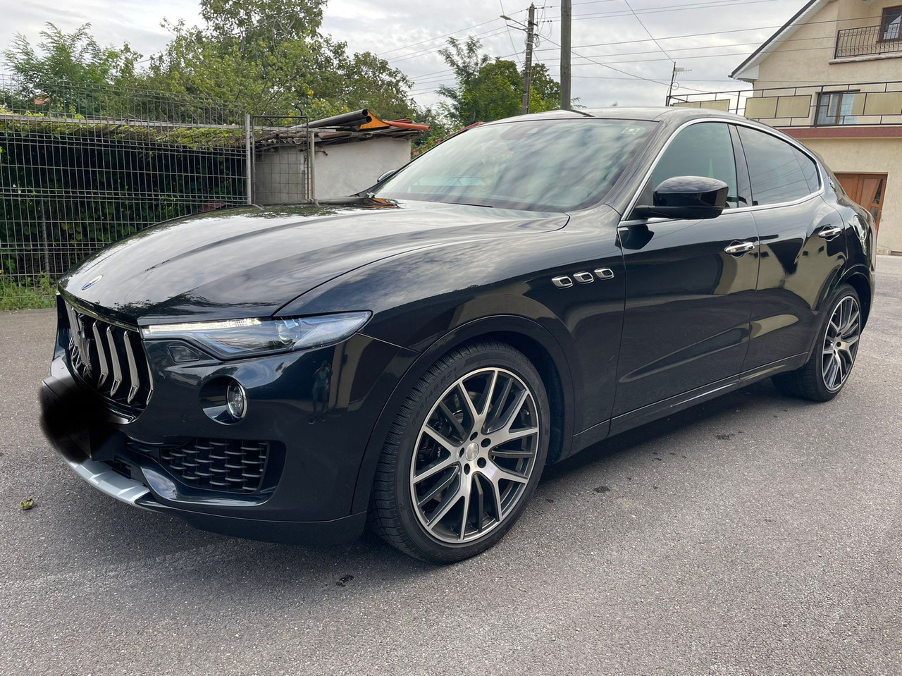 MASERATI LEVANTE 4X4 - SUV: slika 1 MASERATI LEVANTE 4X4 - SUV: slika 1