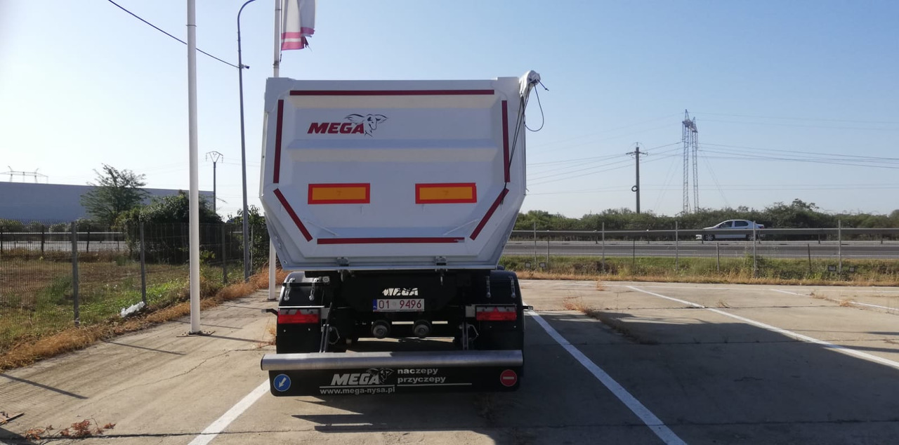 MEGA Tipper 28m3 NEW, SAF DISC, HYVA, HARDOX, TOP ! - Kiper polprikolica: slika 5 MEGA Tipper 28m3 NEW, SAF DISC, HYVA, HARDOX, TOP ! - Kiper polprikolica: slika 5