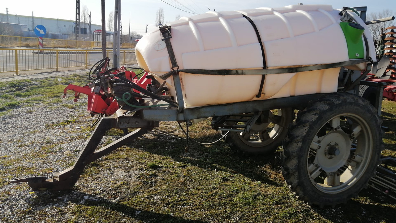 MET Wirax Sprayer 2000 - Vlečna škropilnica: slika 5 MET Wirax Sprayer 2000 - Vlečna škropilnica: slika 5
