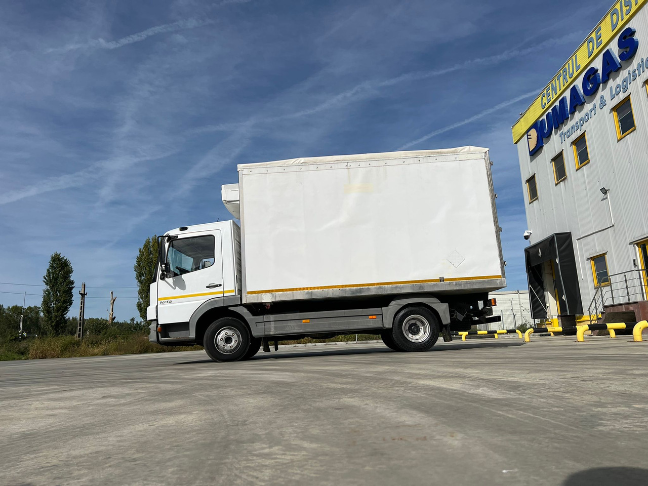 Mercedes-Benz Atego 10.15 Thermo King -20 C, Meat on hooks transport - Tovornjak hladilnik: slika 2 Mercedes-Benz Atego 10.15 Thermo King -20 C, Meat on hooks transport - Tovornjak hladilnik: slika 2