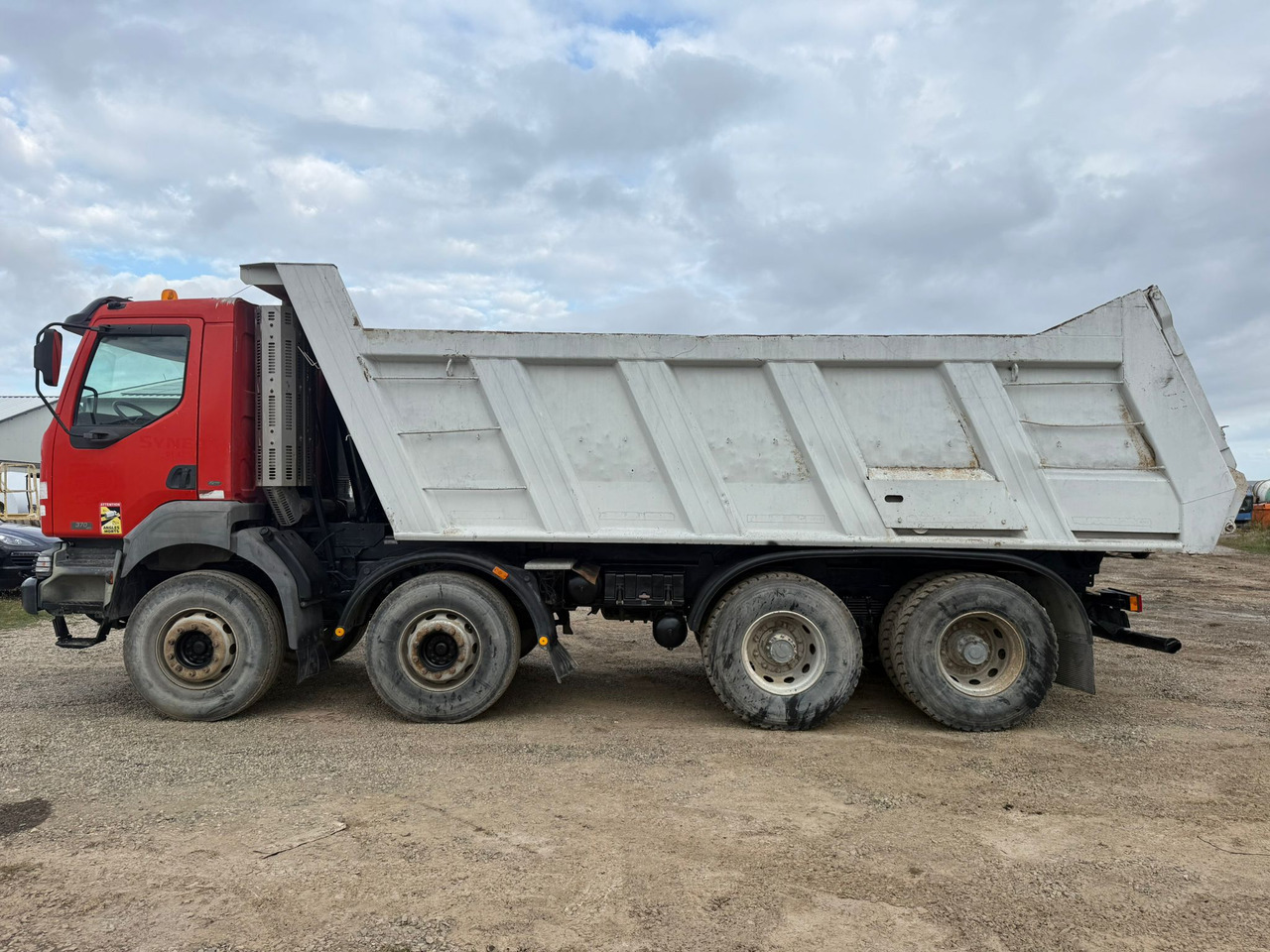 RENAULT KERAX TIPPER - Tovornjak prekucnik: slika 5 RENAULT KERAX TIPPER - Tovornjak prekucnik: slika 5