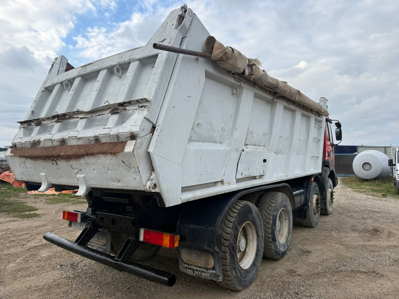 RENAULT KERAX TIPPER - Tovornjak prekucnik: slika 4 RENAULT KERAX TIPPER - Tovornjak prekucnik: slika 4