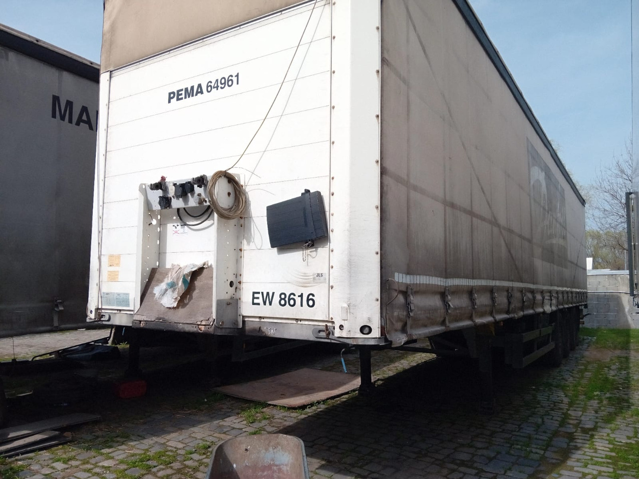 Schmitz S01 Semi-Trailer - Polprikolica s ponjavo: slika 1 Schmitz S01 Semi-Trailer - Polprikolica s ponjavo: slika 1