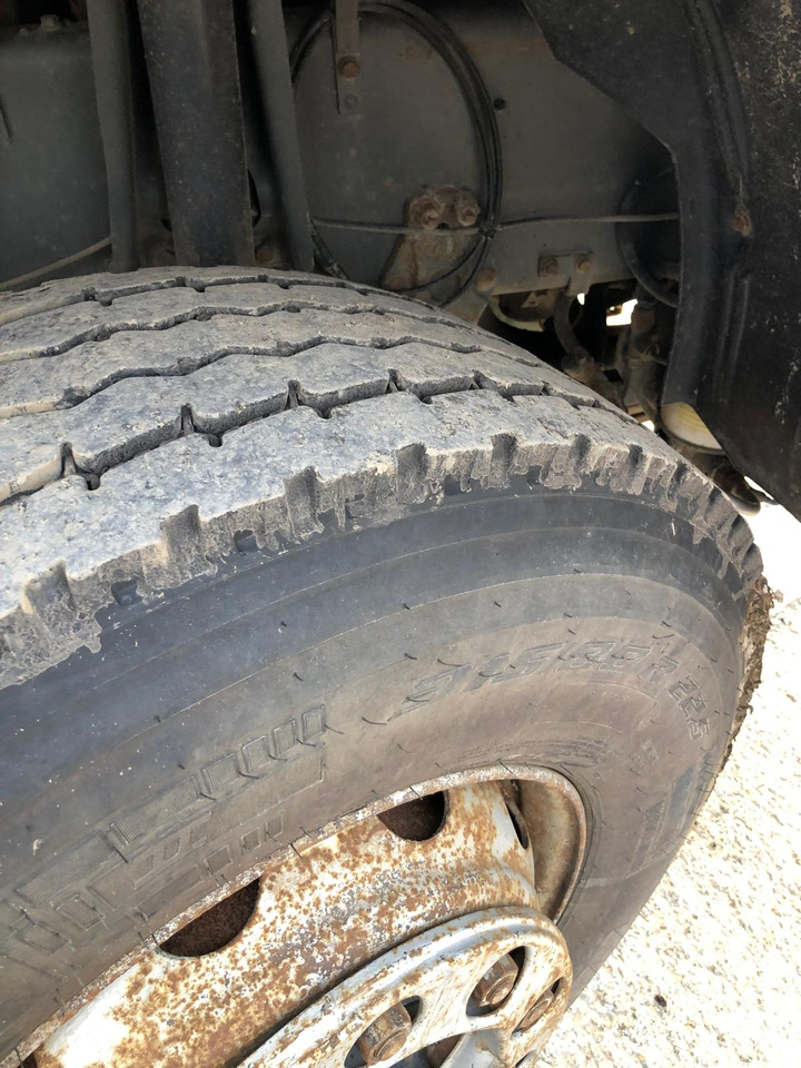 VOLVO FM 420 Tipper - Tovornjak prekucnik: slika 5 VOLVO FM 420 Tipper - Tovornjak prekucnik: slika 5